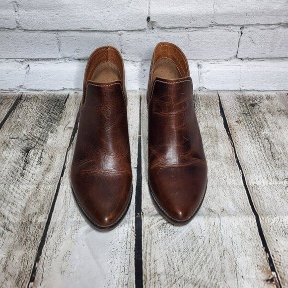 Steve Madden Brown Ankle Booties - Picture 1 of 10